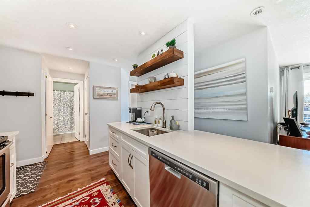 MLS® A2263009 - Unit #202 540 18 Avenue SW in Cliff Bungalow Calgary, Residential