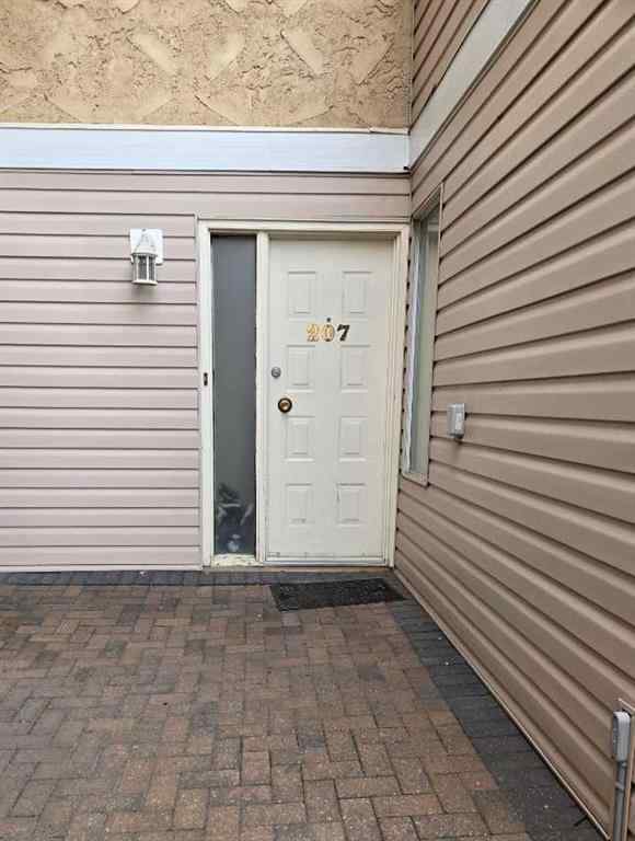 MLS® A2263012 - Unit #207 9738 82 Street  in Patterson Place Grande Prairie, Residential