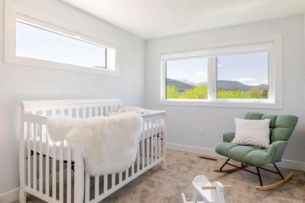 MLS® A2263014 - Unit #5 2102 131 Street  in NONE Blairmore, Residential