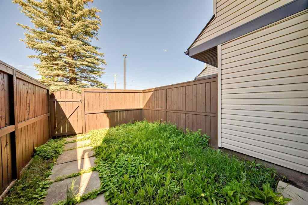 MLS® A2263015 - Unit #37 3029 Rundleson Road NE in Rundle Calgary, Residential
