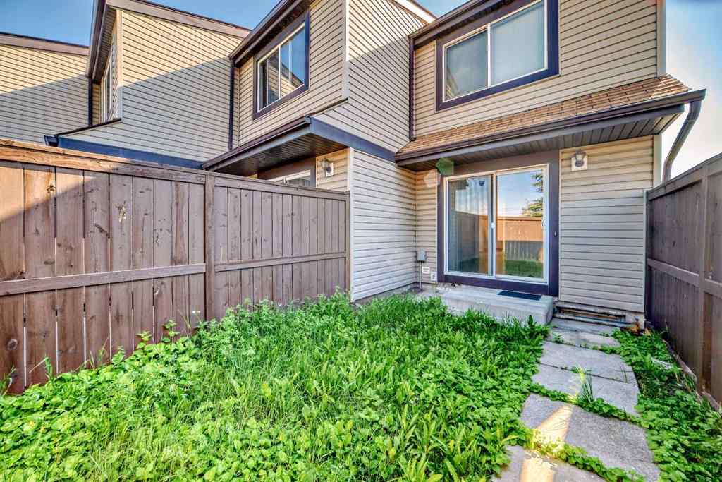 MLS® A2263015 - Unit #37 3029 Rundleson Road NE in Rundle Calgary, Residential