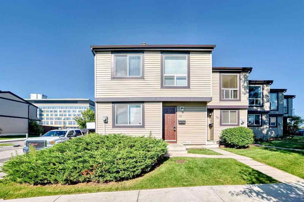 MLS® A2263015 - Unit #37 3029 Rundleson Road NE in Rundle Calgary, Residential