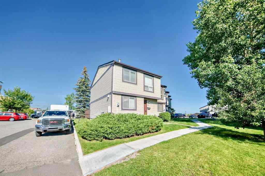 MLS® A2263015 - Unit #37 3029 Rundleson Road NE in Rundle Calgary, Residential