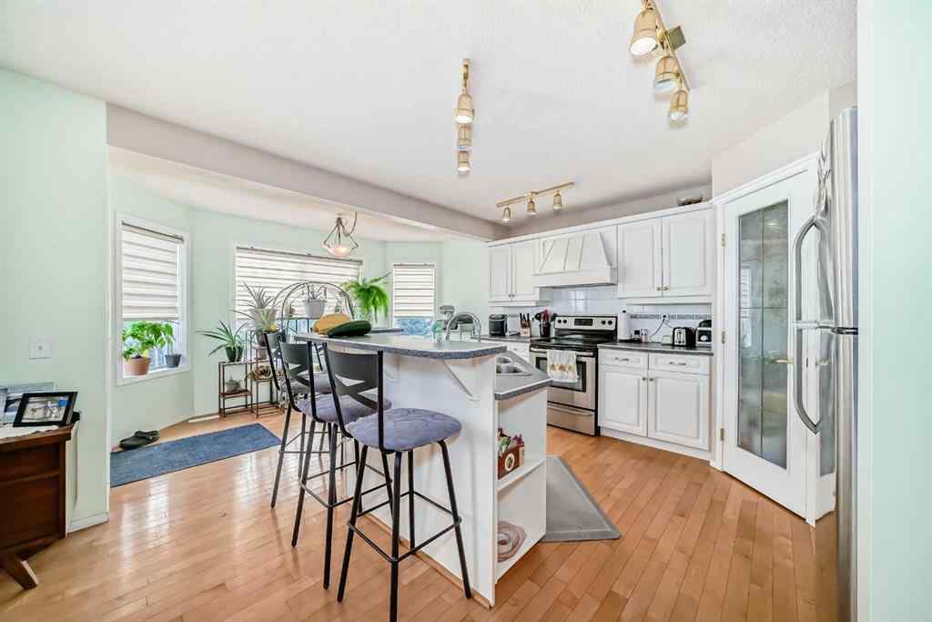 MLS® A2263019 - 30 Millview Common SW in Millrise Calgary, Residential