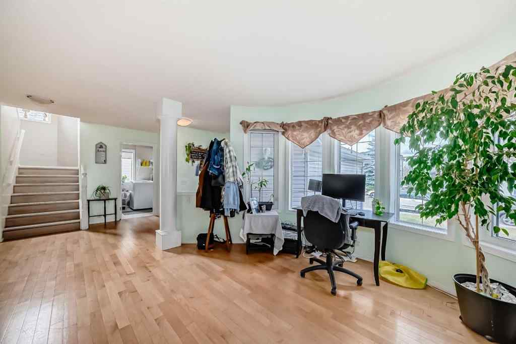 MLS® A2263019 - 30 Millview Common SW in Millrise Calgary, Residential