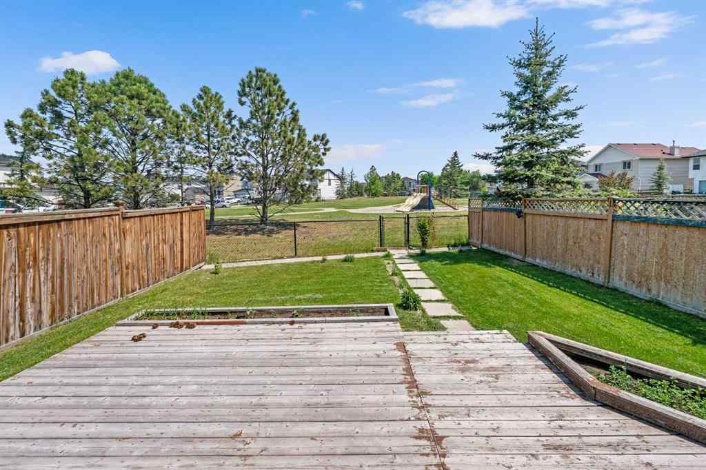 MLS® A2263020 - 48 Martha's Haven Green NE in Martindale Calgary, Residential