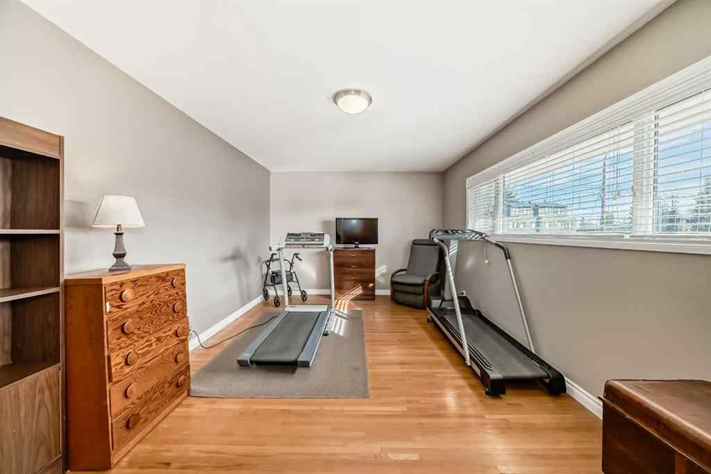 MLS® A2263024 - 5115 5 Street SW in Windsor Park Calgary, Residential