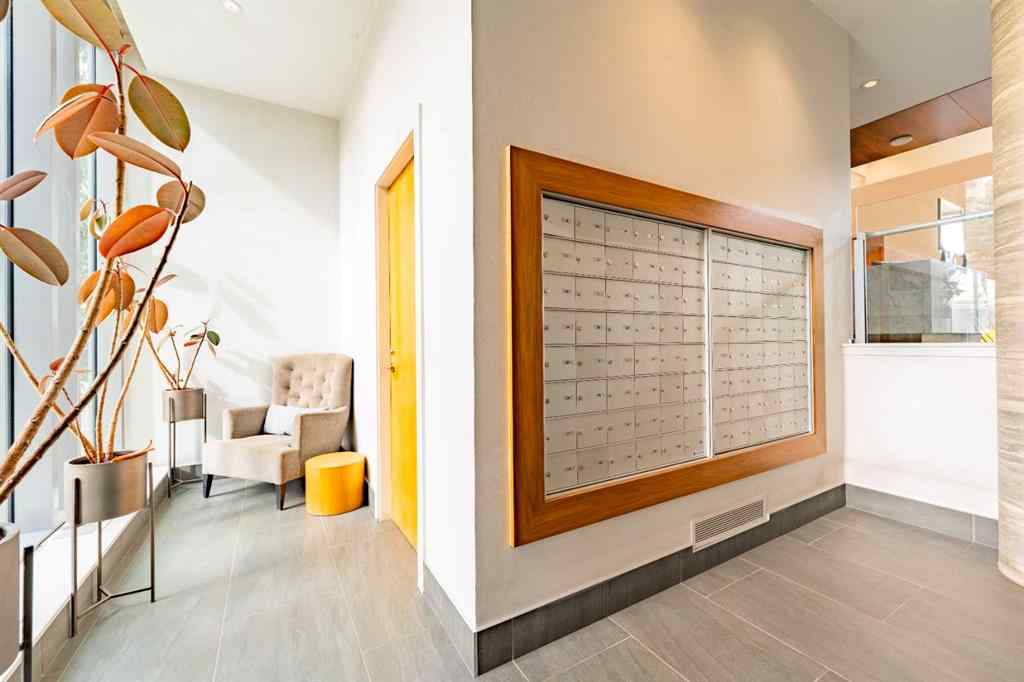 MLS® A2263025 - Unit #103 1025 5 Avenue SW in Downtown West End Calgary, Residential