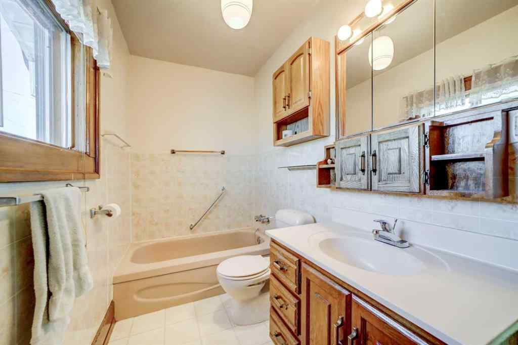 MLS® A2263028 - 134004 Rg Rd 223   in NONE Rural Vulcan County, Residential