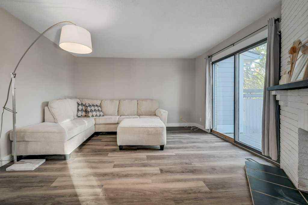 MLS® A2263033 - Unit #24 2210 Oakmoor Drive SW in Palliser Calgary, Residential