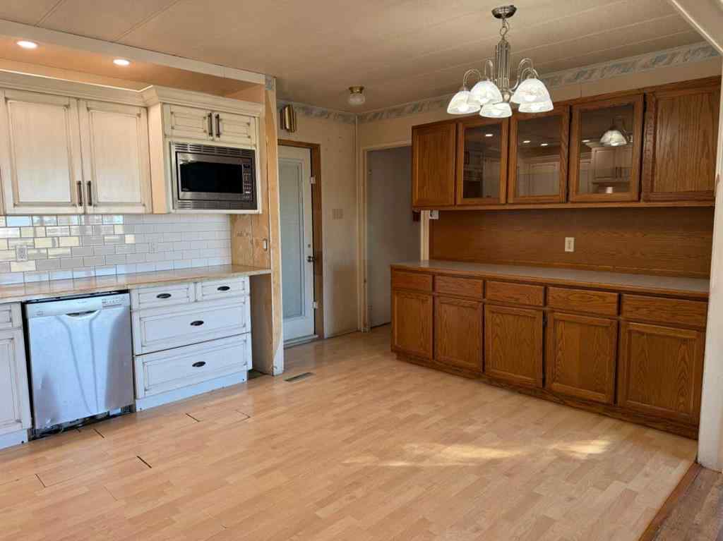 MLS® A2263035 - 405 2 Avenue E in NONE Bow Island, Residential