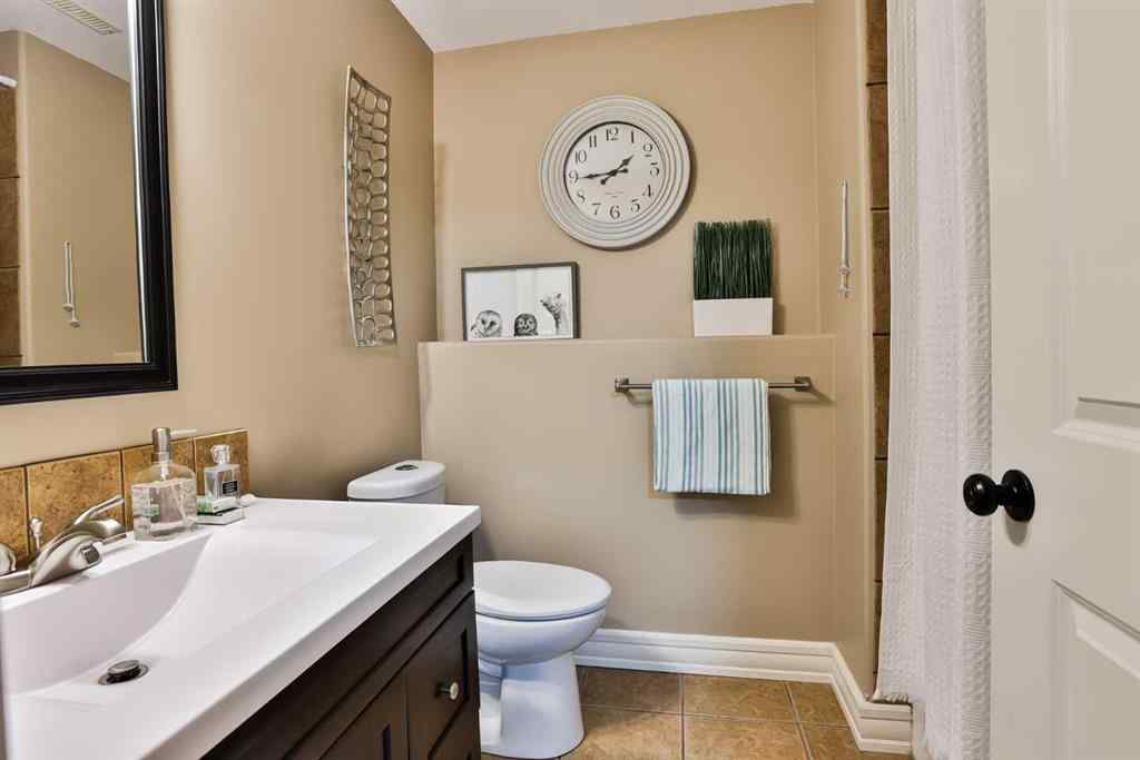 MLS® A2263036 - 30 Riverview Crescent W in Riverstone Lethbridge, Residential