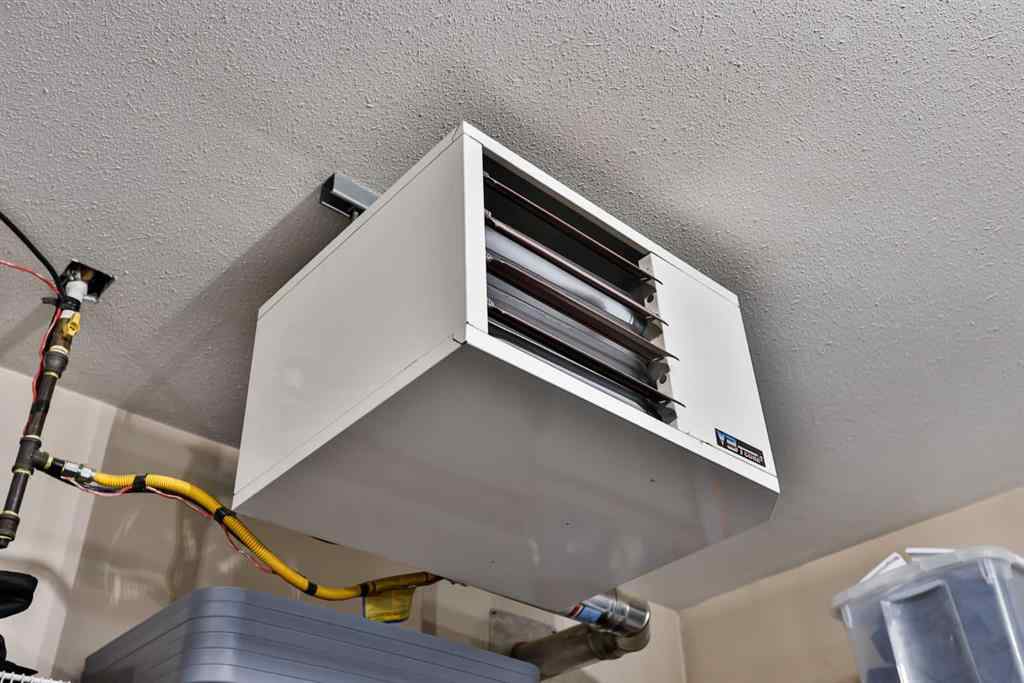 MLS® A2263036 - 30 Riverview Crescent W in Riverstone Lethbridge, Residential