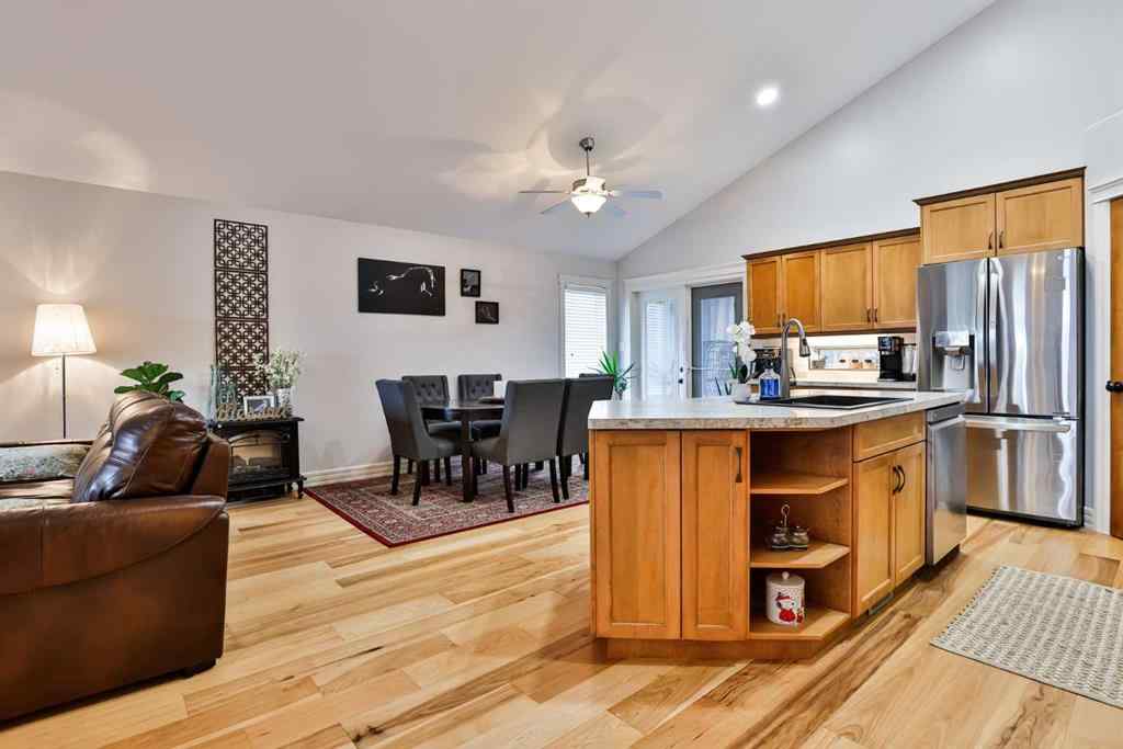 MLS® A2263036 - 30 Riverview Crescent W in Riverstone Lethbridge, Residential