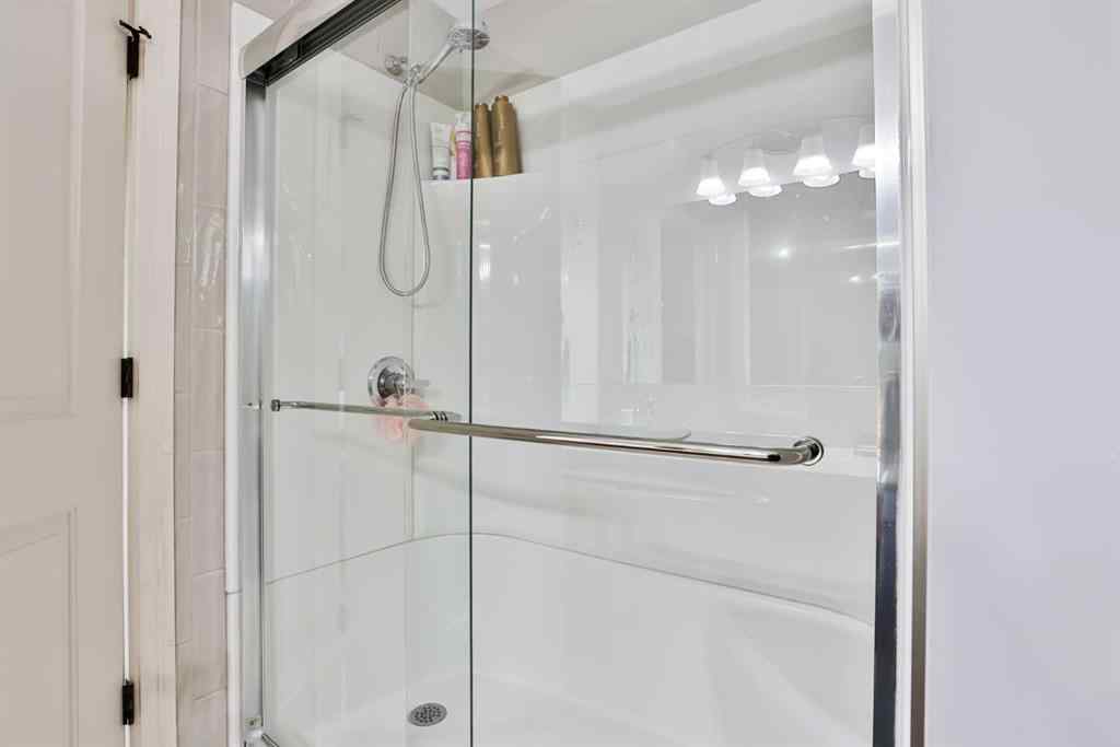 MLS® A2263036 - 30 Riverview Crescent W in Riverstone Lethbridge, Residential