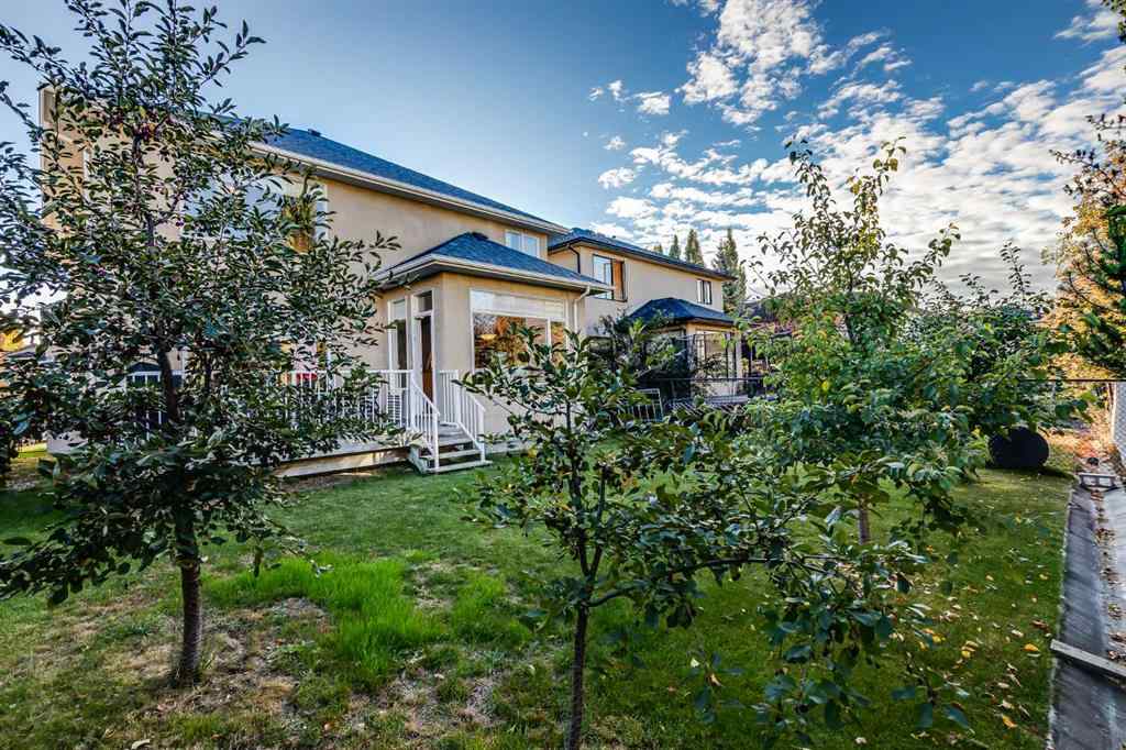 MLS® A2263037 - 7 Everglade Circle SW in Evergreen Calgary, Residential