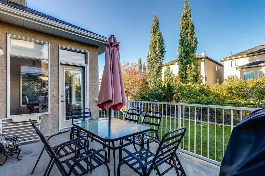 MLS® A2263037 - 7 Everglade Circle SW in Evergreen Calgary, Residential