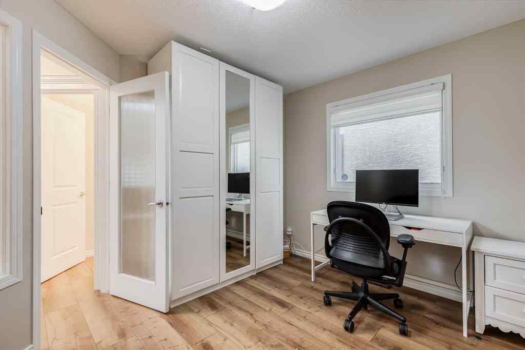 MLS® A2263037 - 7 Everglade Circle SW in Evergreen Calgary, Residential