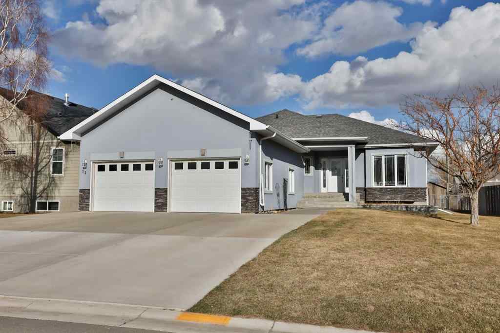 MLS® A2263041 - 73N 2A Street  in NONE Magrath, Residential