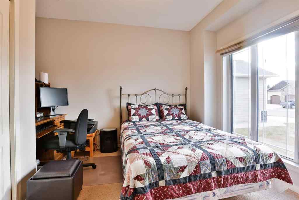 MLS® A2263041 - 73N 2A Street  in NONE Magrath, Residential