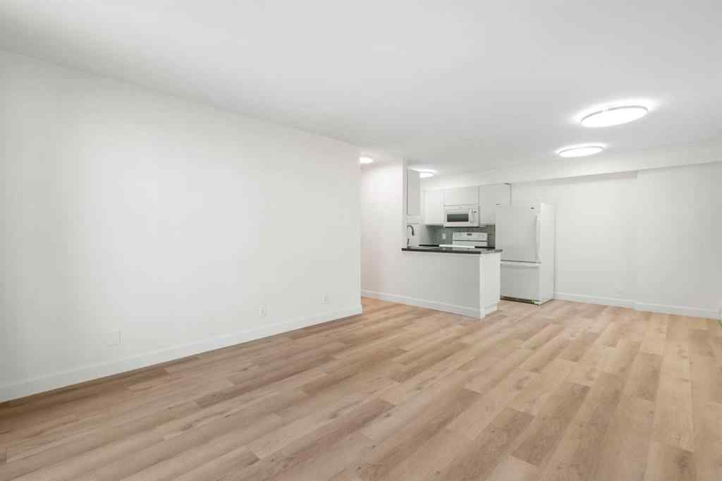 MLS® A2263044 - Unit #201 2221 14 Street SW in Bankview Calgary, Residential