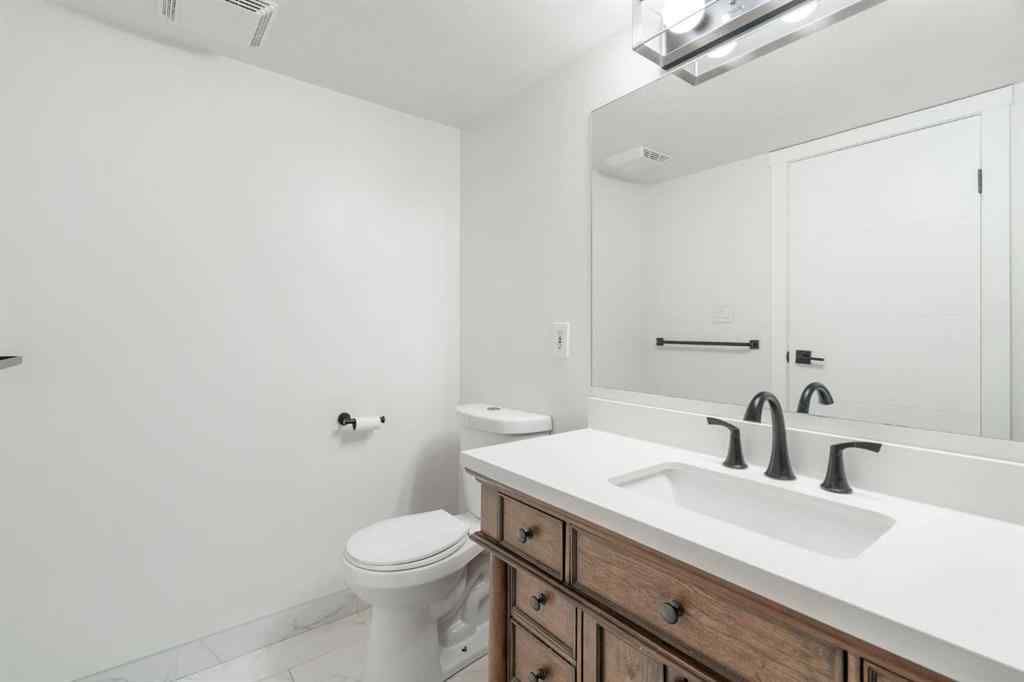 MLS® A2263044 - Unit #201 2221 14 Street SW in Bankview Calgary, Residential