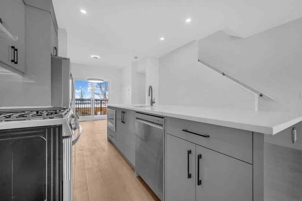 MLS® A2263047 - 8810 48 Street NE in Saddle Ridge Calgary, Residential