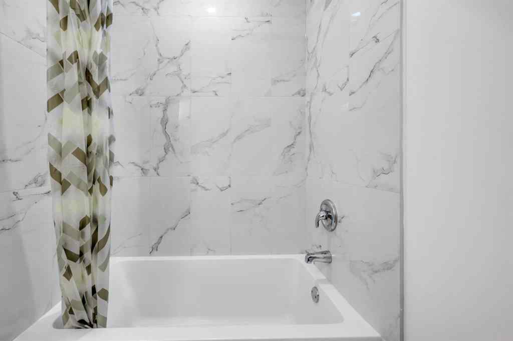 MLS® A2263051 - 84 Savanna Place NE in Saddle Ridge Calgary, Residential