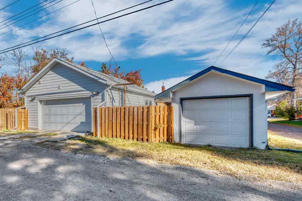 MLS® A2263060 - 7207 7 Street SW in Kingsland Calgary, Residential