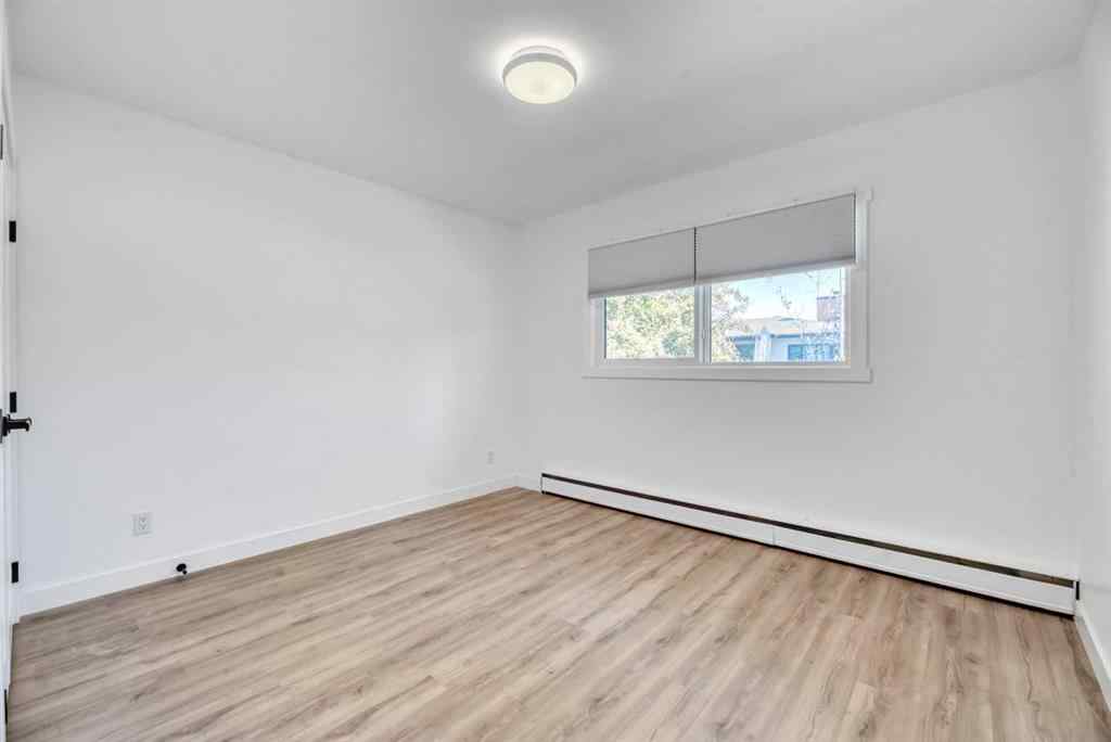 MLS® A2263060 - 7207 7 Street SW in Kingsland Calgary, Residential