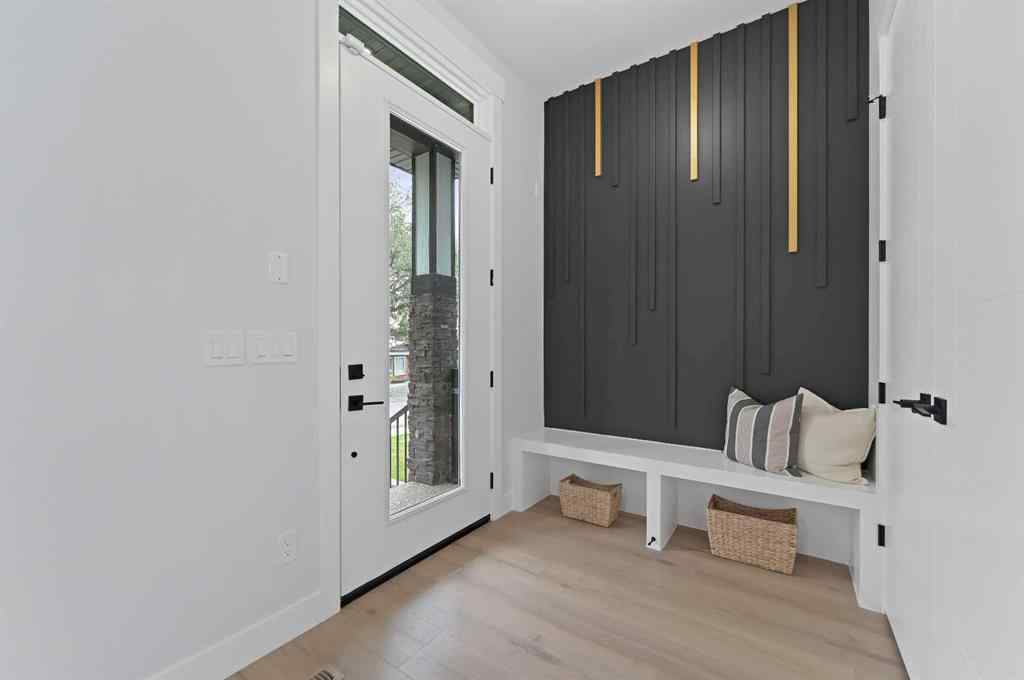 MLS® A2263061 - 107 Hartford Road NW in Highwood Calgary, Residential