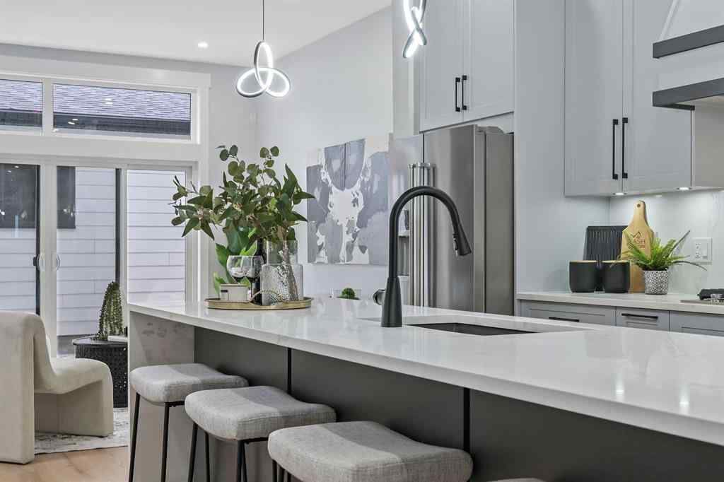 MLS® A2263061 - 107 Hartford Road NW in Highwood Calgary, Residential