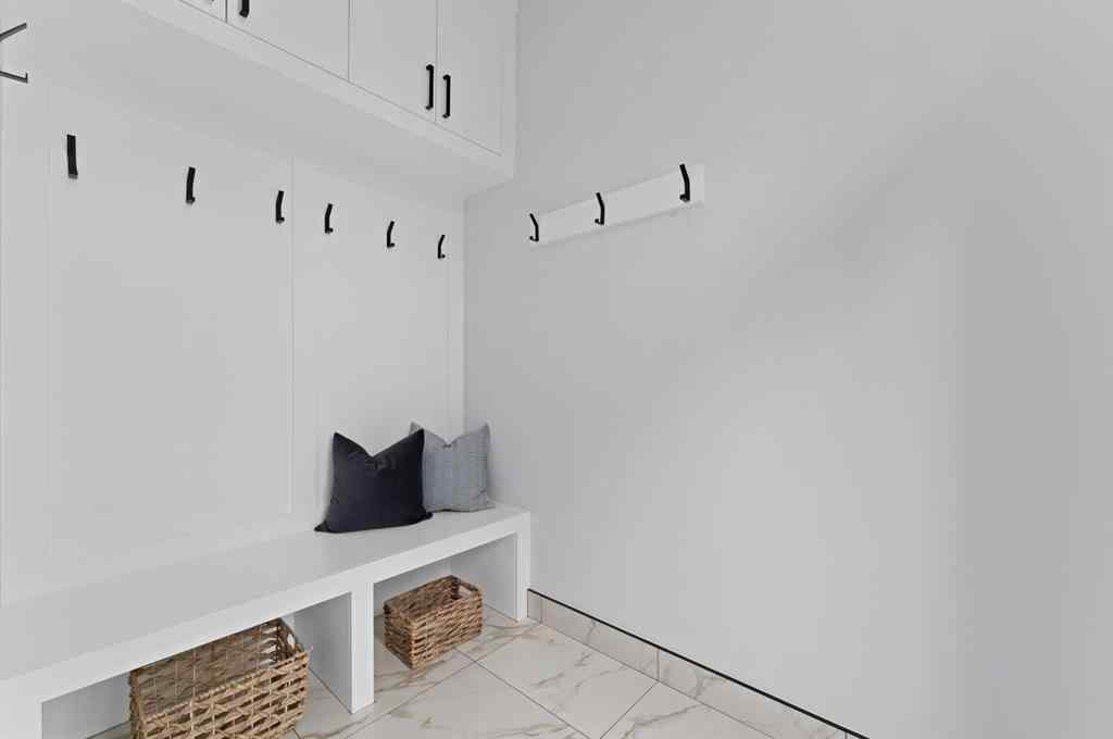 MLS® A2263061 - 107 Hartford Road NW in Highwood Calgary, Residential