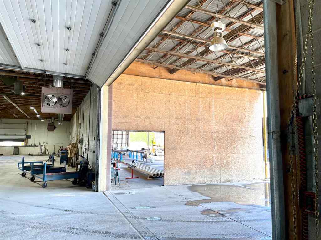 MLS® A2263063 - 4211 53 Street Close  in NONE Innisfail, Commercial