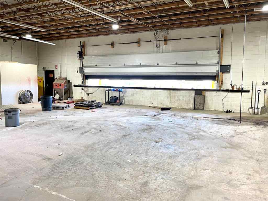 MLS® A2263063 - 4211 53 Street Close  in NONE Innisfail, Commercial