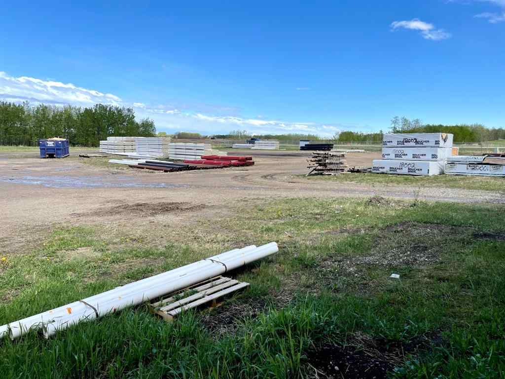 MLS® A2263063 - 4211 53 Street Close  in NONE Innisfail, Commercial