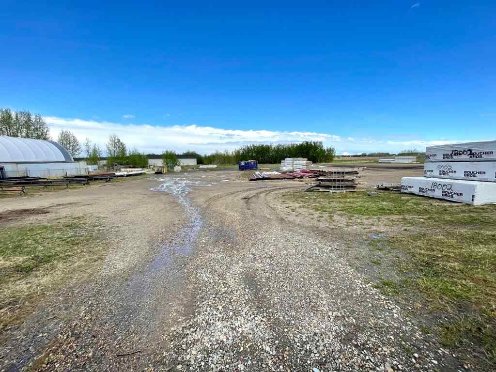 MLS® A2263063 - 4211 53 Street Close  in NONE Innisfail, Commercial