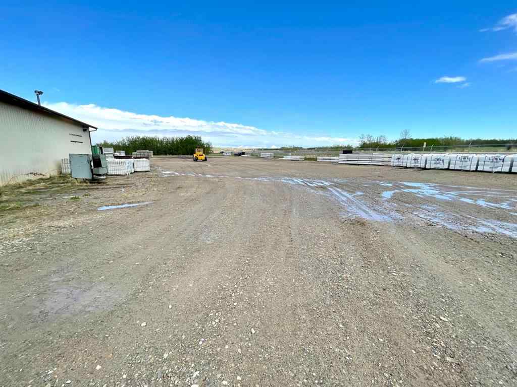 MLS® A2263063 - 4211 53 Street Close  in NONE Innisfail, Commercial