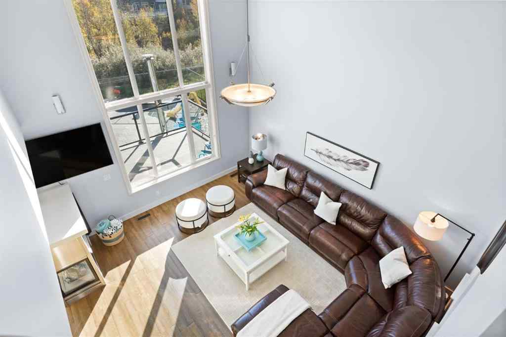 MLS® A2263066 - 366 Patterson Boulevard SW in Patterson Calgary, Residential