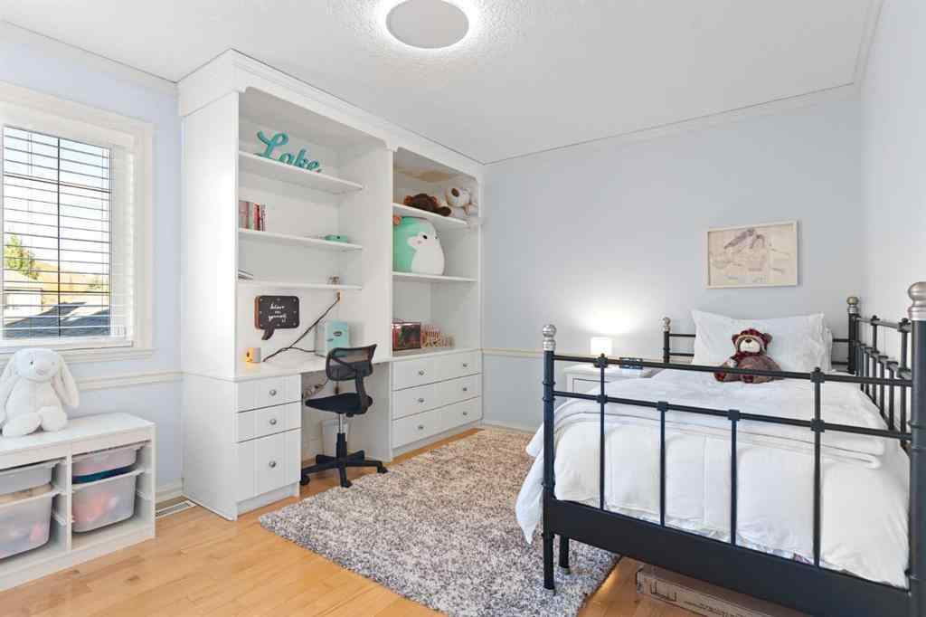 MLS® A2263066 - 366 Patterson Boulevard SW in Patterson Calgary, Residential