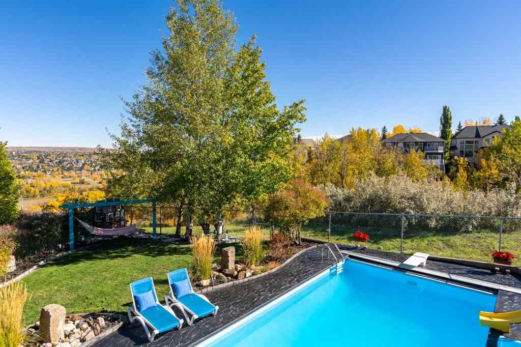 MLS® A2263066 - 366 Patterson Boulevard SW in Patterson Calgary, Residential