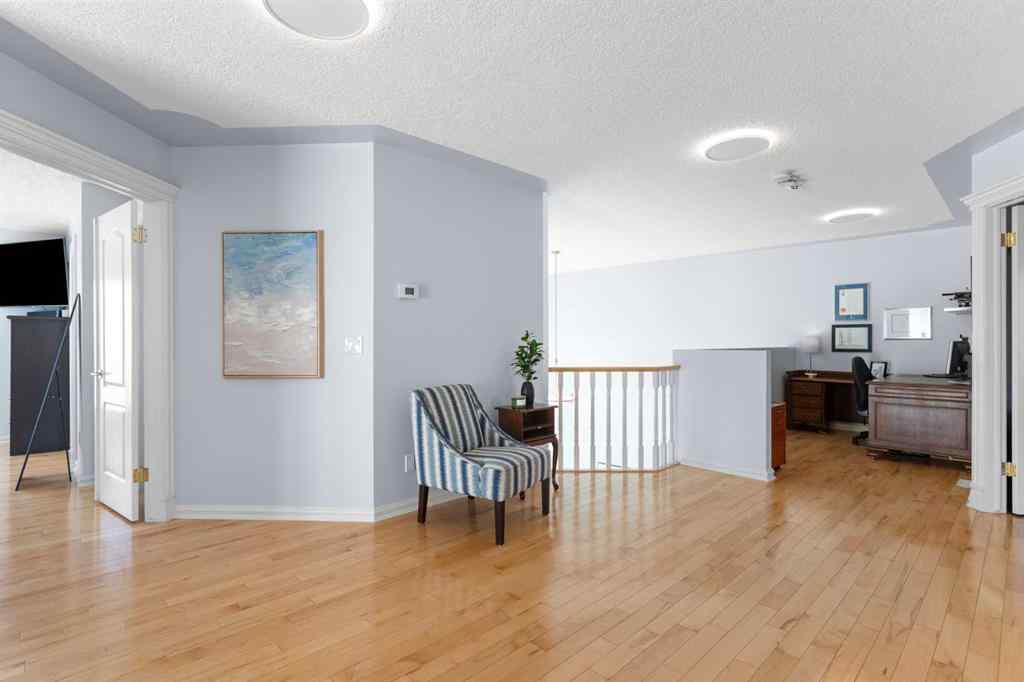 MLS® A2263066 - 366 Patterson Boulevard SW in Patterson Calgary, Residential