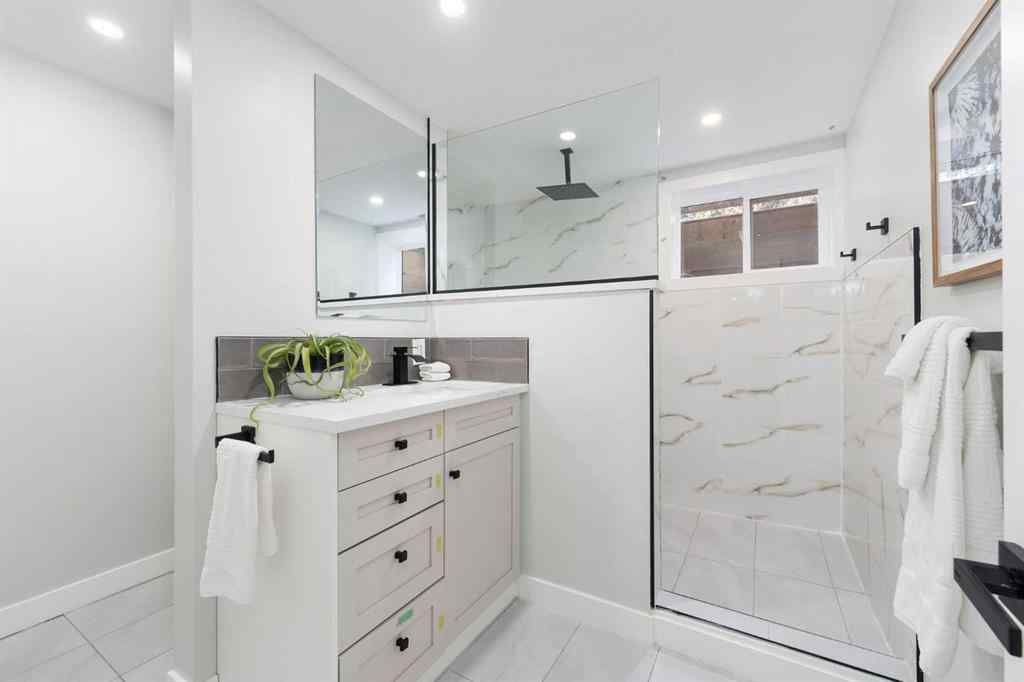 MLS® A2263067 - 328 Cantrell Place SW in Canyon Meadows Calgary, Residential