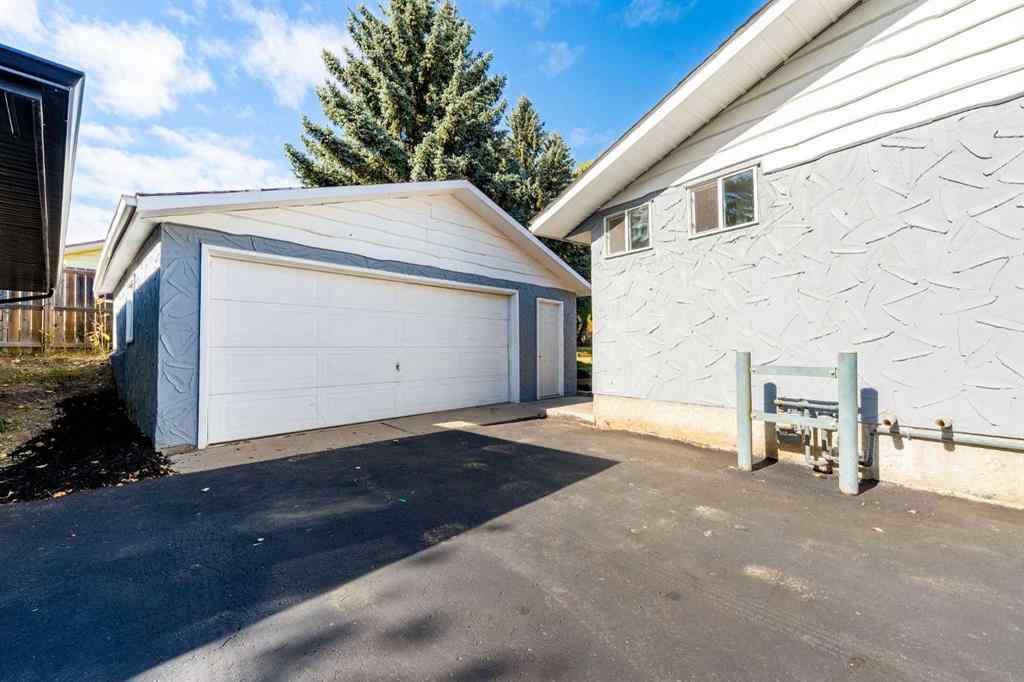 MLS® A2263067 - 328 Cantrell Place SW in Canyon Meadows Calgary, Residential