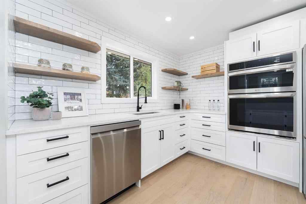 MLS® A2263067 - 328 Cantrell Place SW in Canyon Meadows Calgary, Residential