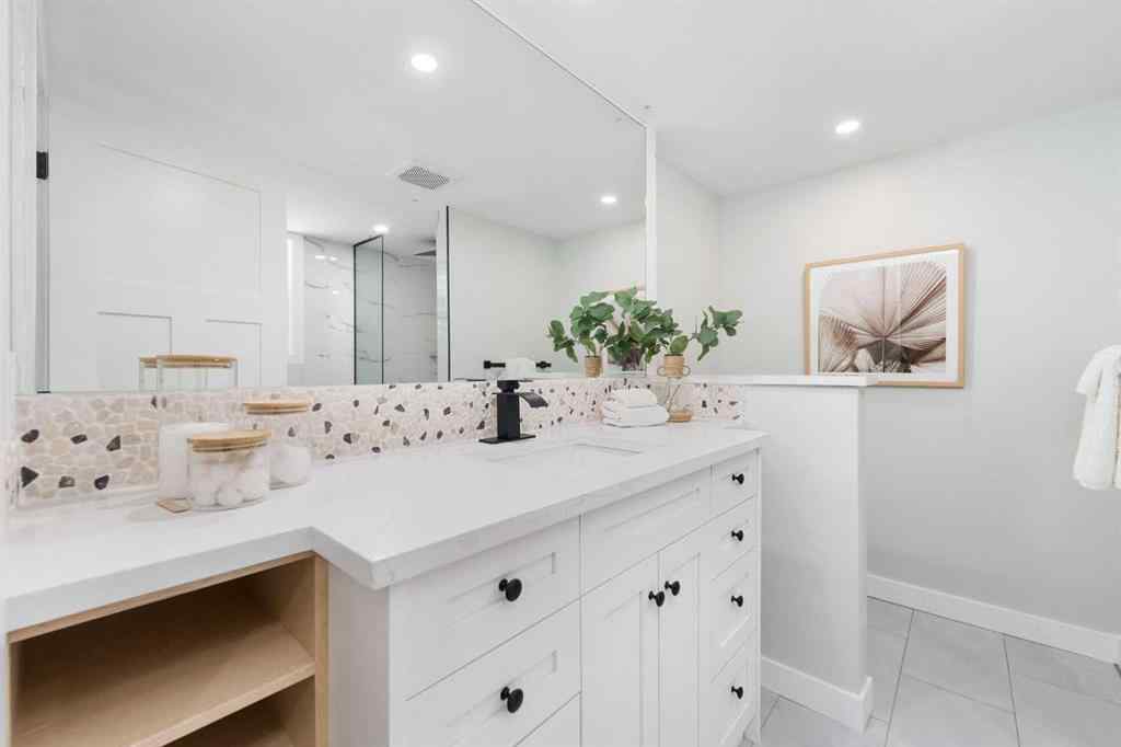 MLS® A2263067 - 328 Cantrell Place SW in Canyon Meadows Calgary, Residential