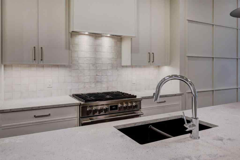 MLS® A2263069 - 618 27 Avenue NW in Mount Pleasant Calgary, Residential