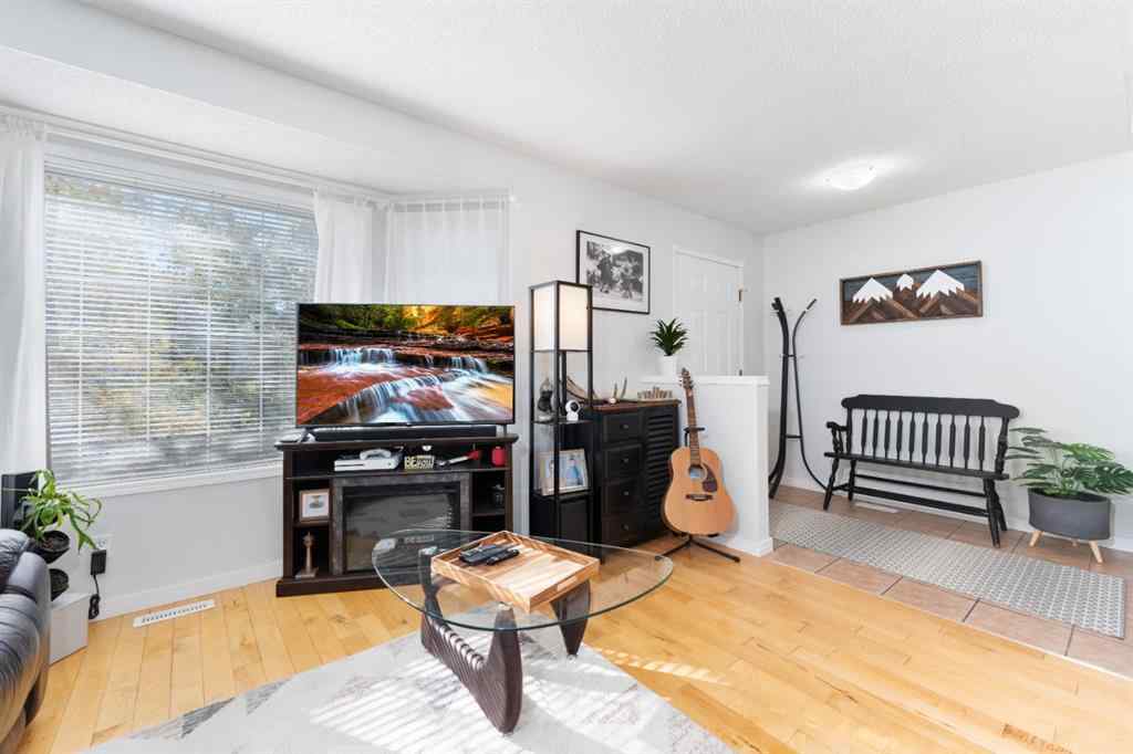 MLS® A2263071 - 291 Arbour Grove Close NW in Arbour Lake Calgary, Residential