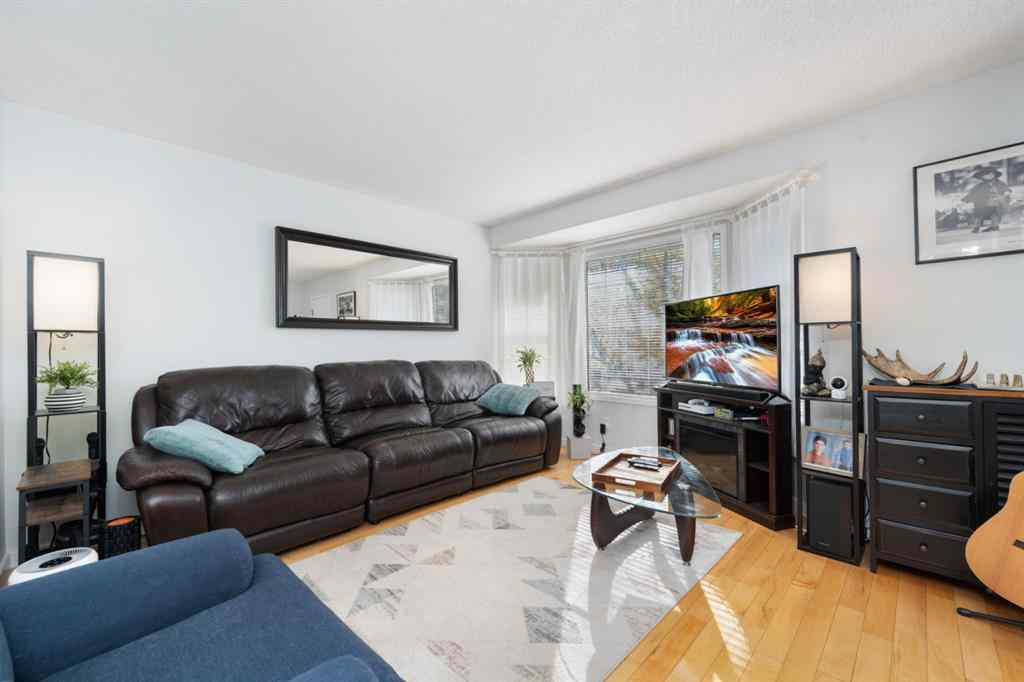 MLS® A2263071 - 291 Arbour Grove Close NW in Arbour Lake Calgary, Residential