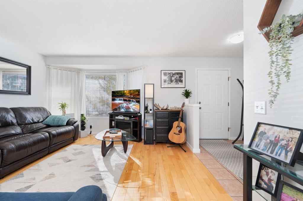 MLS® A2263071 - 291 Arbour Grove Close NW in Arbour Lake Calgary, Residential